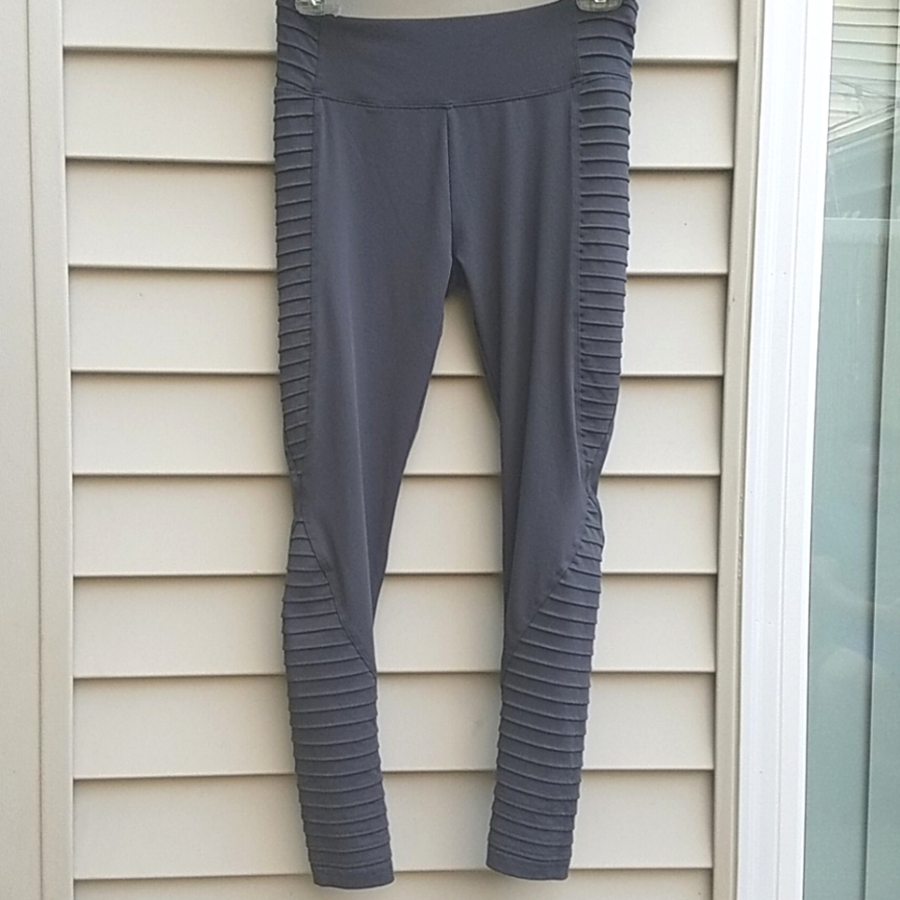 JUSTICE ACTIVE Girl's long leggings,size 14-16